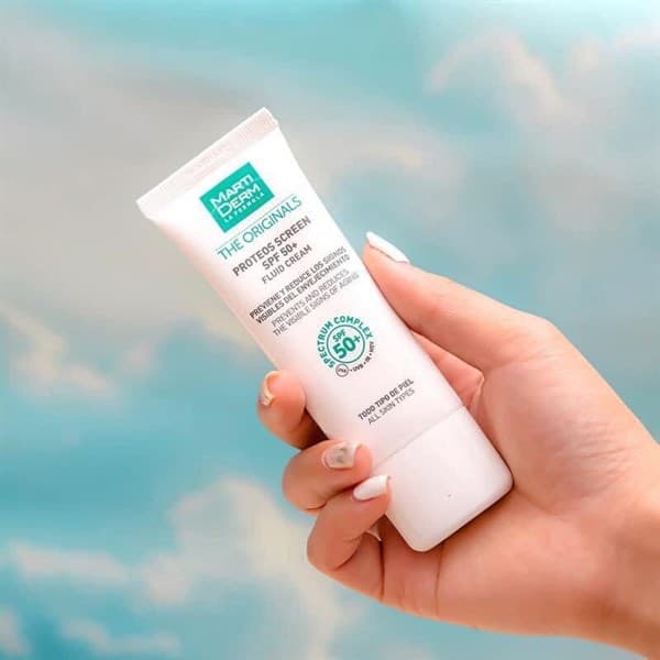 Kem chống nắng Marti Derm